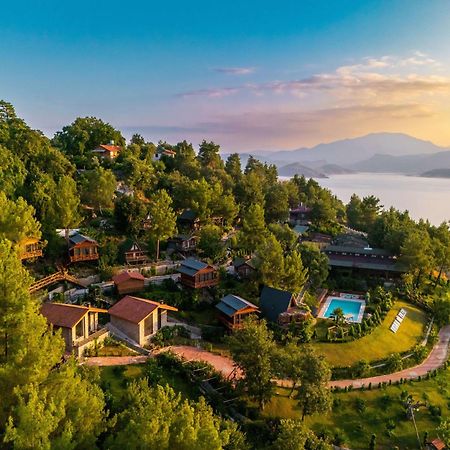 Botanik Göl Evleri Bucak Dış mekan fotoğraf